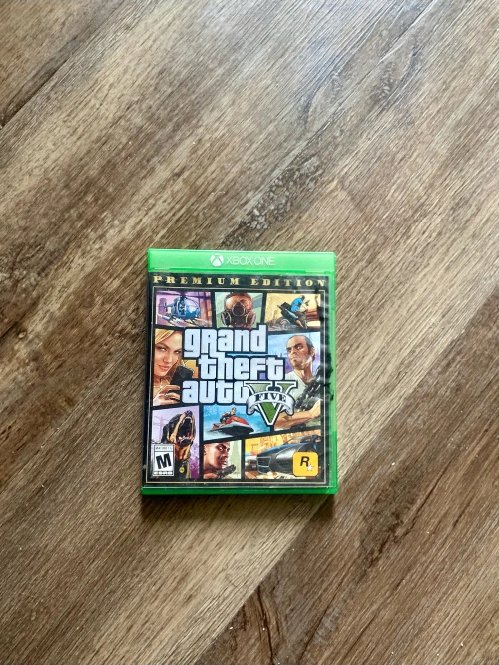 Grand Theft Auto V Premium Edition for Xbox One - Green Case